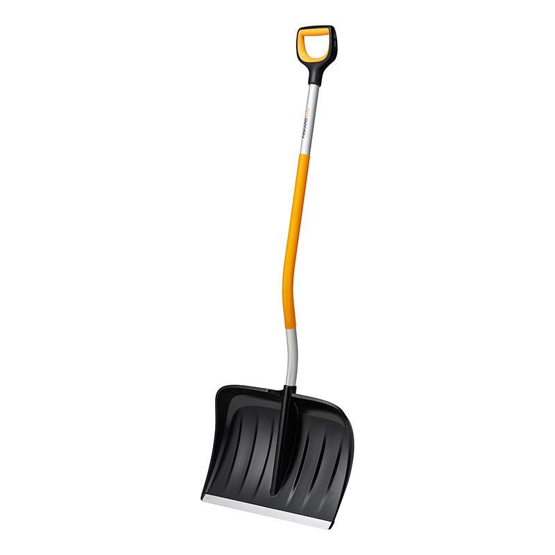 Fiskars X-series Curved Snow Pusher 1057186